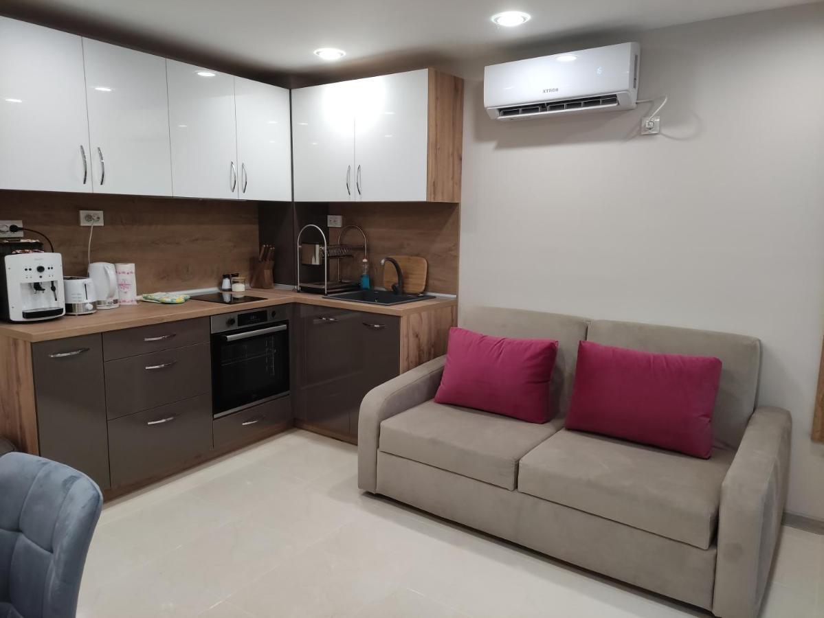 Downtown Apartment Ruse Luaran gambar