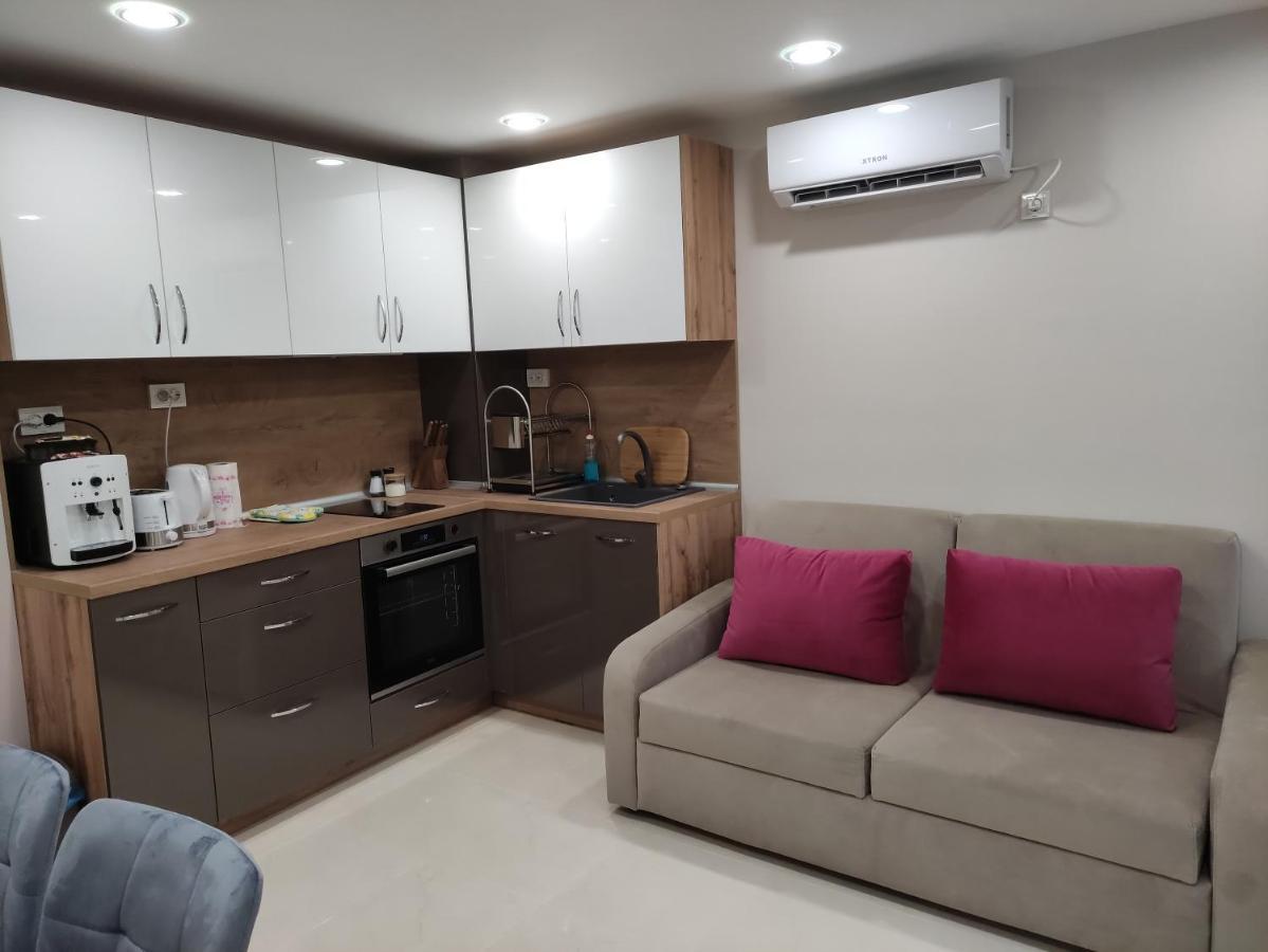 Downtown Apartment Ruse Luaran gambar