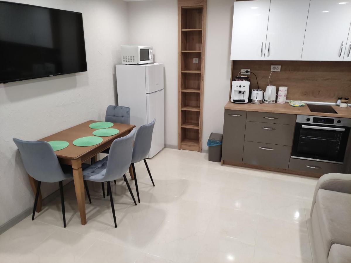 Downtown Apartment Ruse Luaran gambar